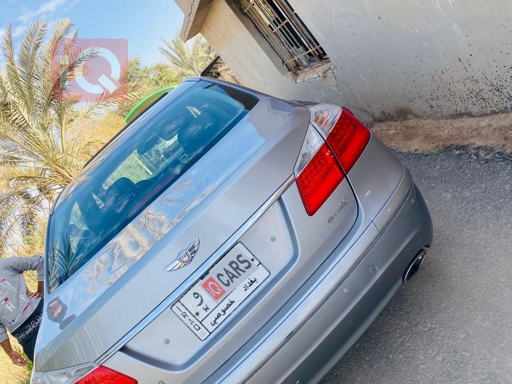 هيونداي جنسس